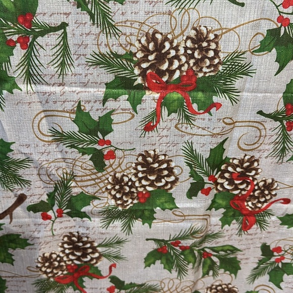 Tablecloth 52”x70” pinecones Holly & ribbon with gold scrolling EUC - Picture 3 of 4